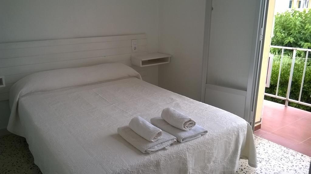 Hostal Paris Ciutadella חדר תמונה